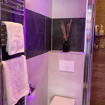 #4 Tgha Luxury One Bedroom In *