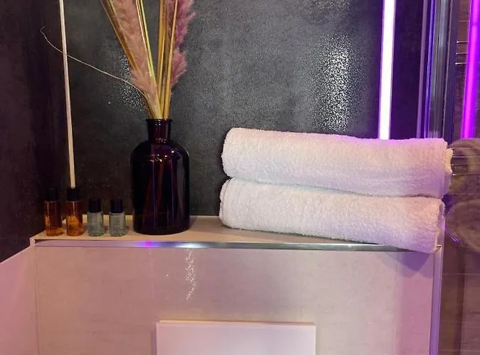 #4 Tgha Luxury One Bedroom In Атлон